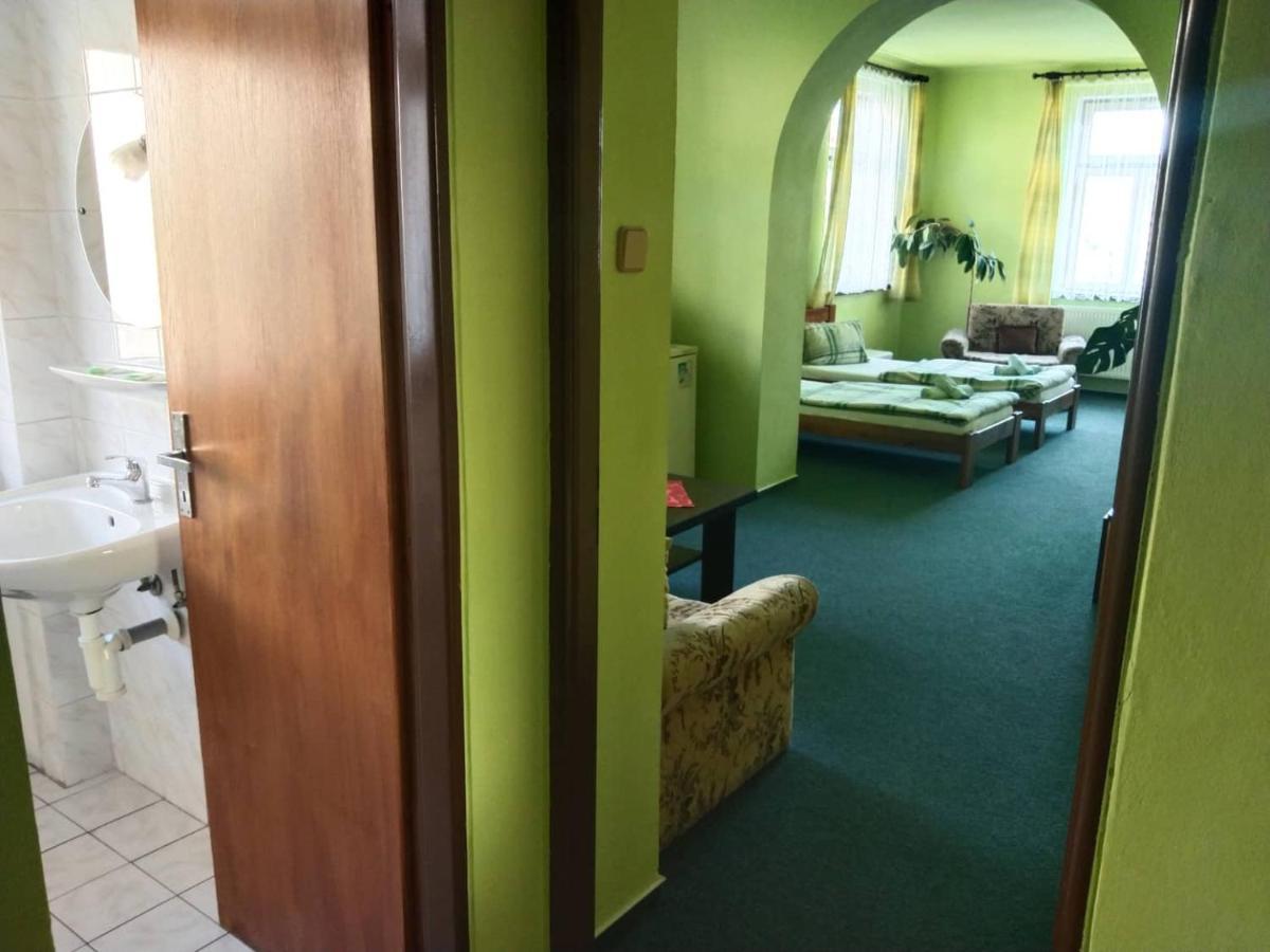 Hotel Jaro Mělník Εξωτερικό φωτογραφία