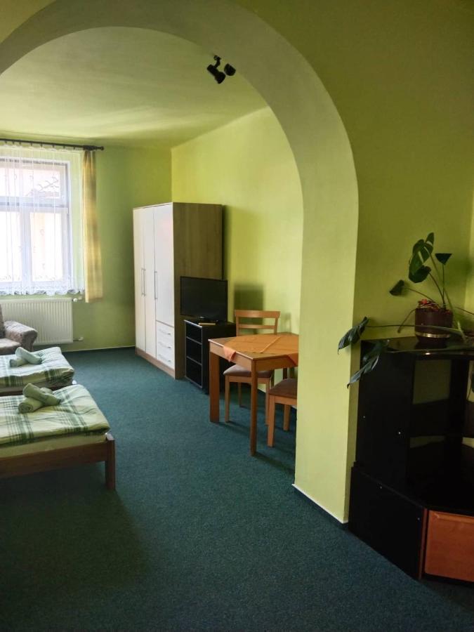 Hotel Jaro Mělník Εξωτερικό φωτογραφία